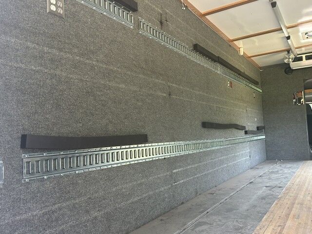 2014 Peterbilt 337 22' Custom Henrico VA