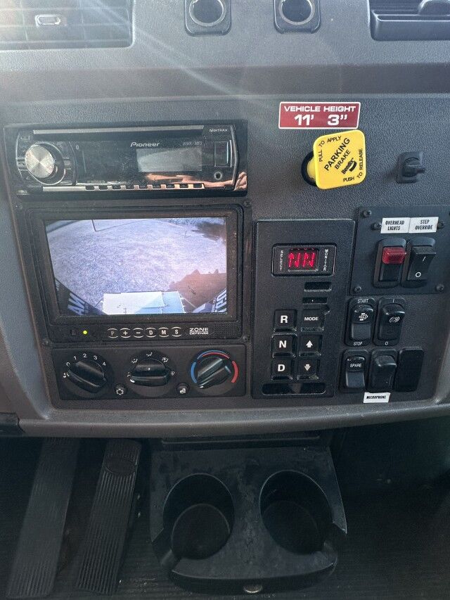 2014 Peterbilt 337 22' Custom Henrico VA