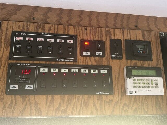 2014 Peterbilt 337 22' Custom Henrico VA