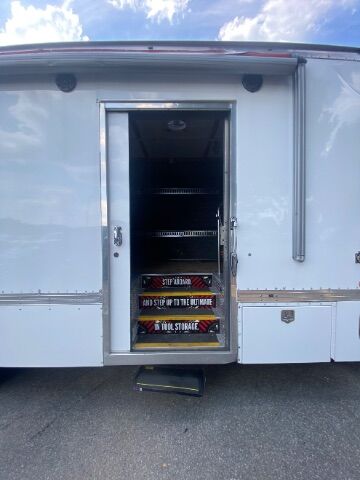 2014 Peterbilt 337 BOX TRUCK Charlotte NC