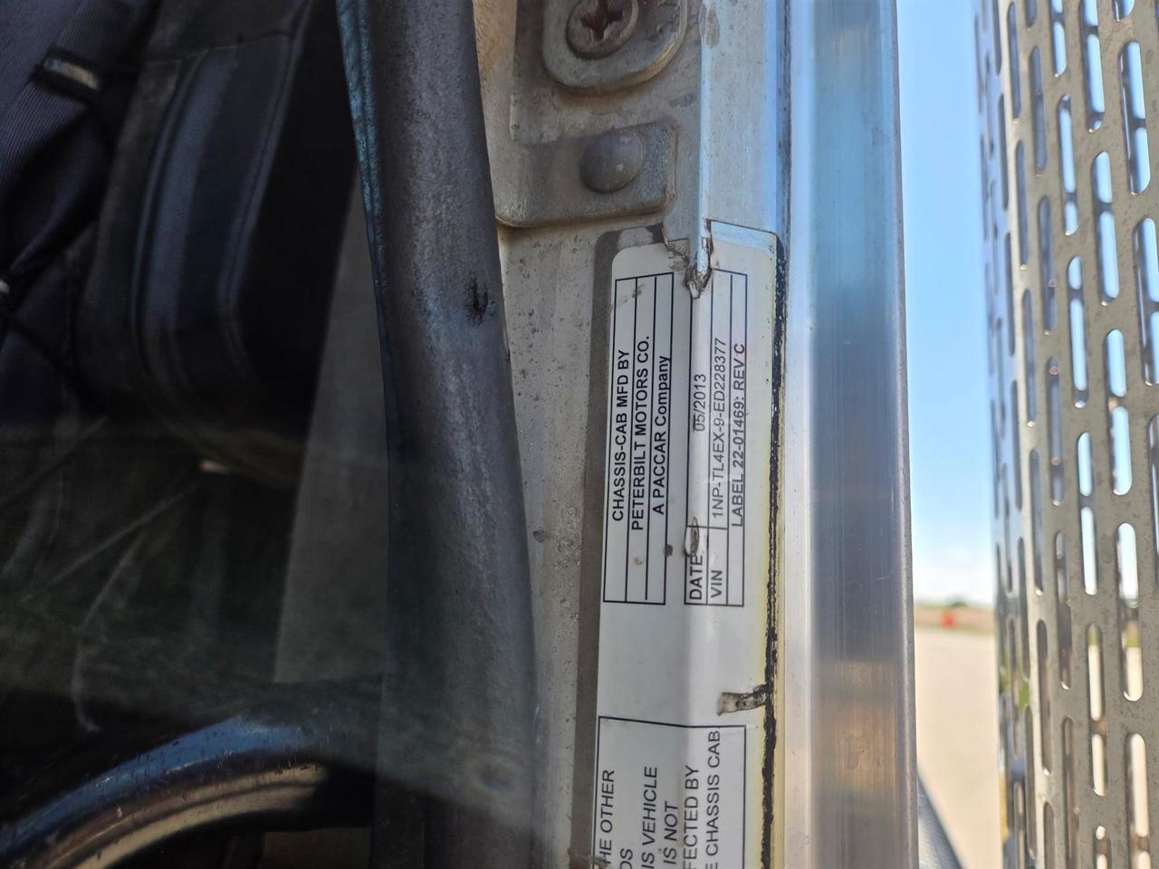 2014 Peterbilt 367 Rochester MN