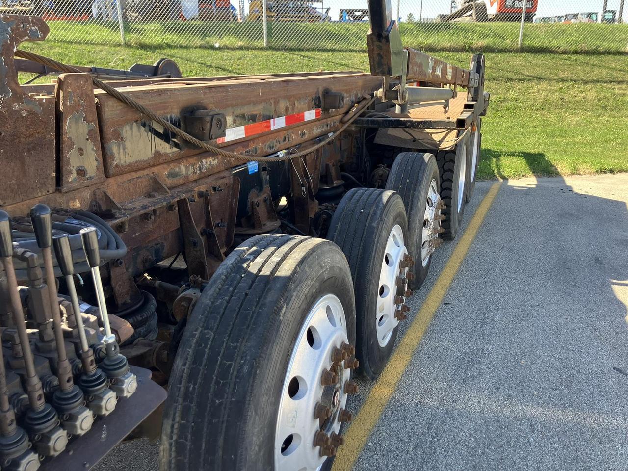 2014 Peterbilt 367 Rochester MN