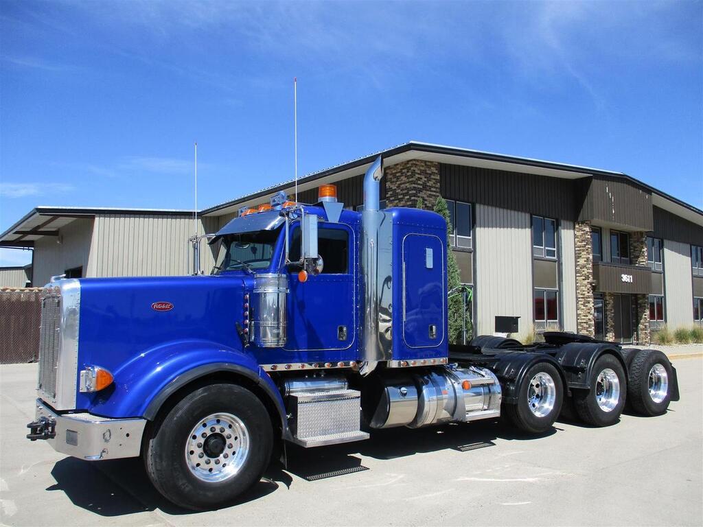 2014 Peterbilt 367 44 2014 Peterbilt 367 44