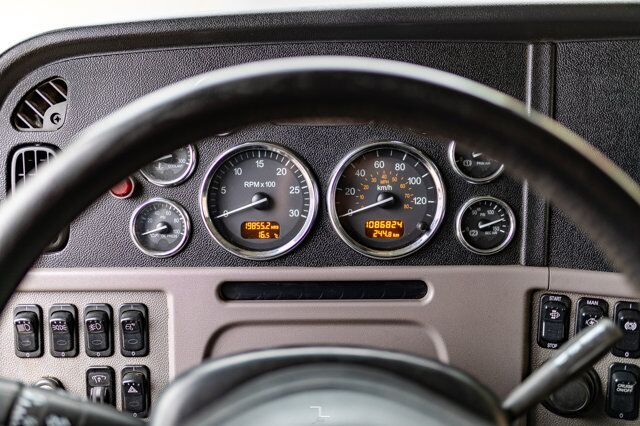 2014 Peterbilt 388 Tractor Sleeper Heavy Spec Red Deer AB