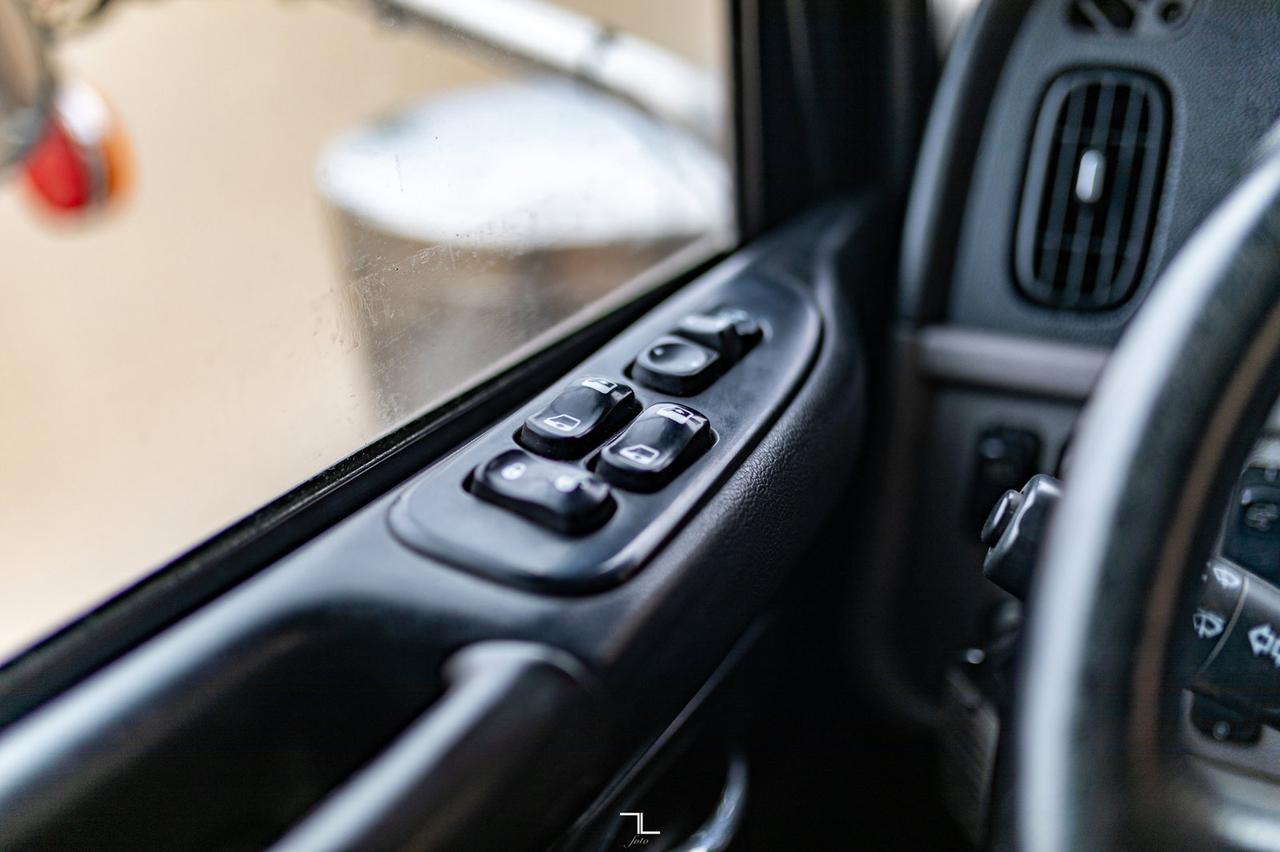 2014 Peterbilt 388 Tractor Sleeper Heavy Spec Red Deer AB