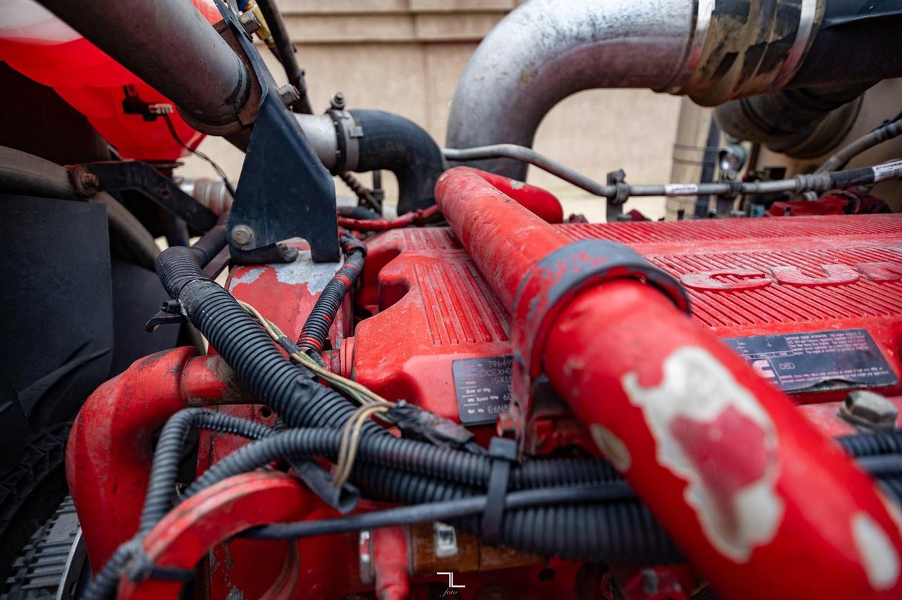 2014 Peterbilt 388 Tractor Sleeper Heavy Spec Red Deer AB