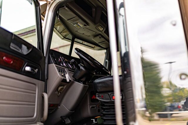 2014 Peterbilt 388 Tractor Sleeper Heavy Spec Red Deer AB