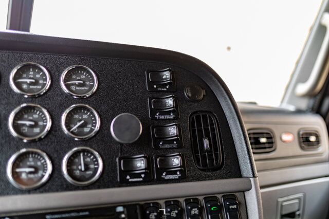 2014 Peterbilt 388 Tractor Sleeper Heavy Spec Red Deer AB