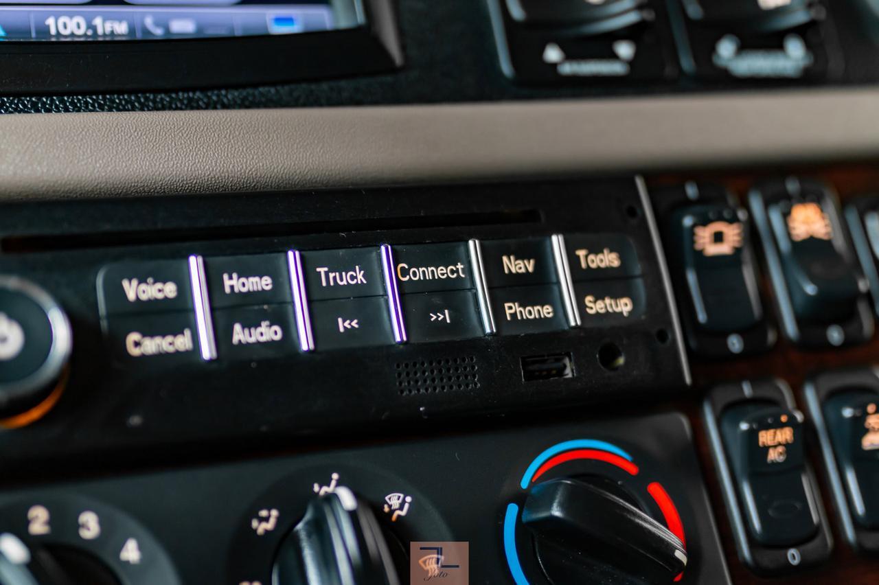 2014 Peterbilt 388 Tractor Sleeper Red Deer AB