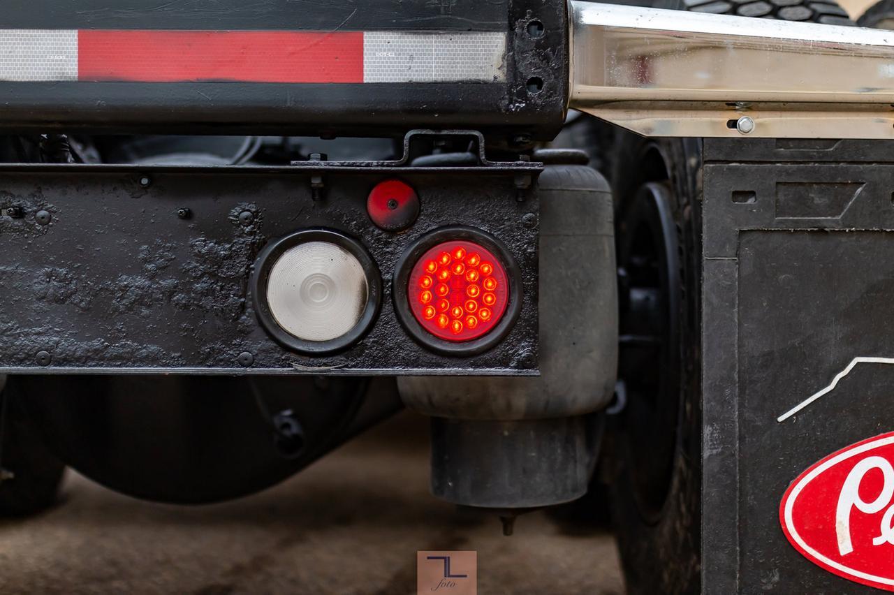 2014 Peterbilt 388 Tractor Sleeper Red Deer AB