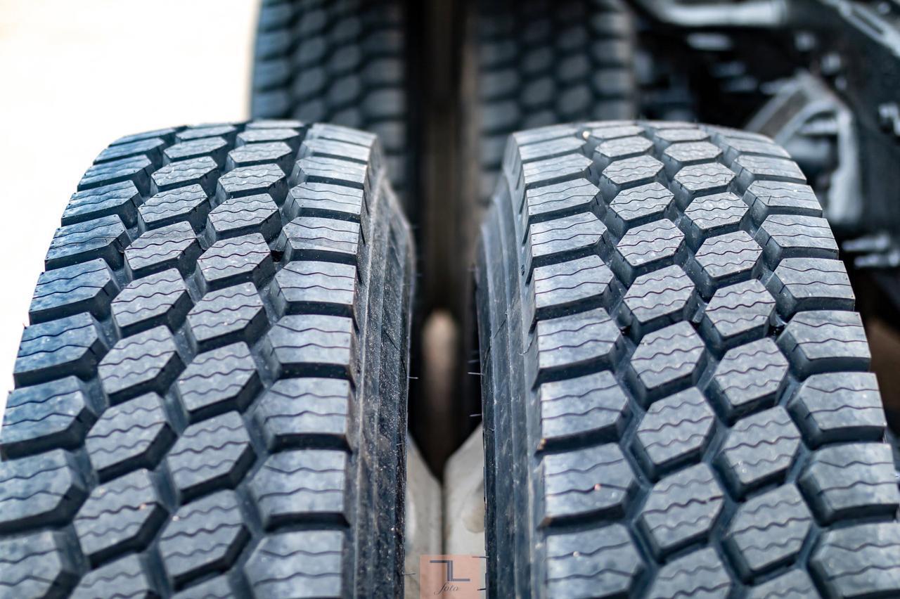 2014 Peterbilt 388 Tractor Sleeper Red Deer AB