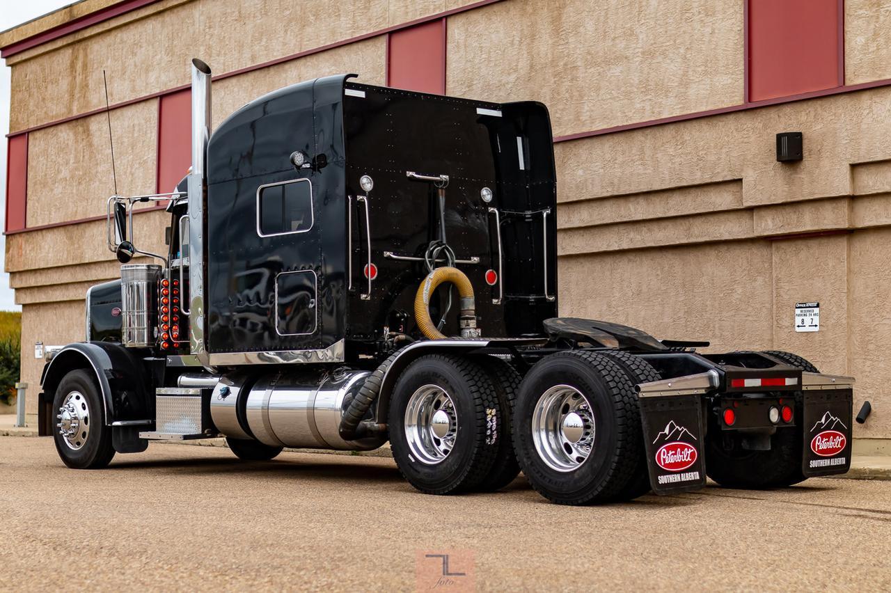 2014 Peterbilt 388 Tractor Sleeper Red Deer AB