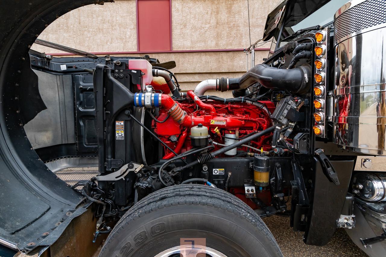2014 Peterbilt 388 Tractor Sleeper Red Deer AB