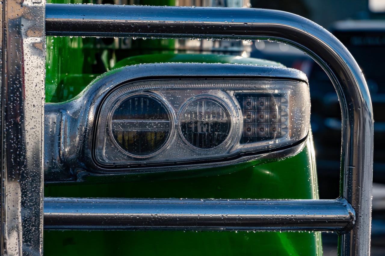 2014 Peterbilt 389 Longnose Highway Tractor Red Deer AB