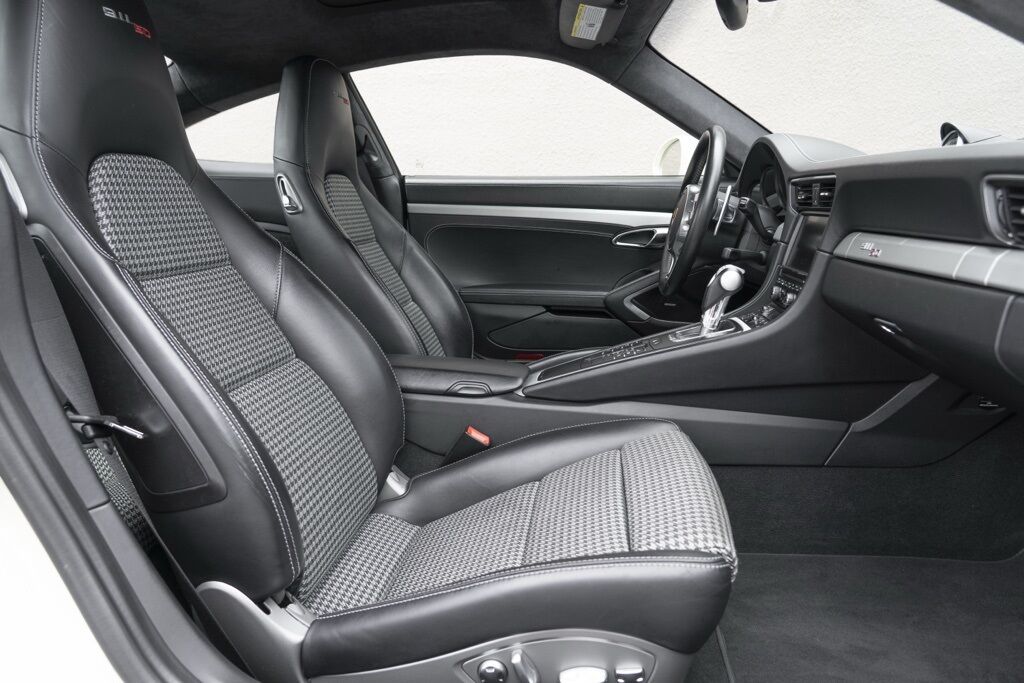 2014 Porsche 911 50th anniversary Miami FL