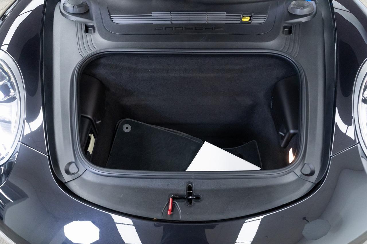 2014 Porsche 911 Carrera 4S Premium Package 18-Way Seats Sport Chrono Portland OR