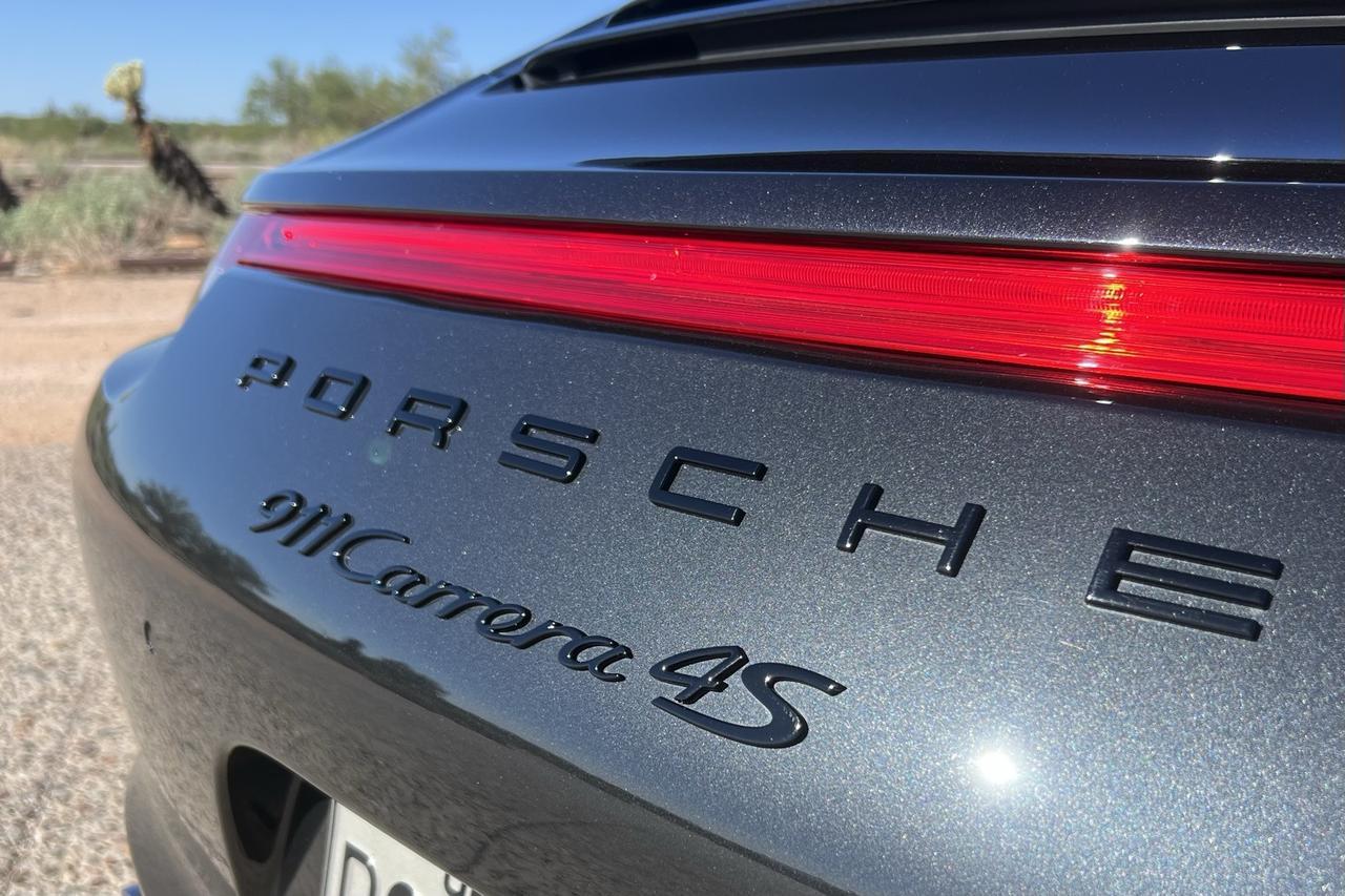 2014 Porsche 911 Carrera 4S Premium Package 18-Way Seats Sport Chrono Portland OR