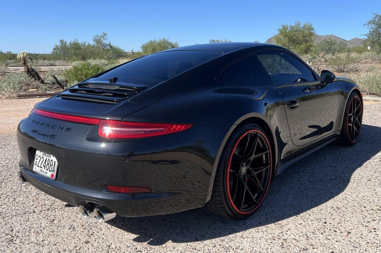 2014 Porsche 911 Carrera 4S Premium Package 18-Way Seats Sport Chrono Portland OR