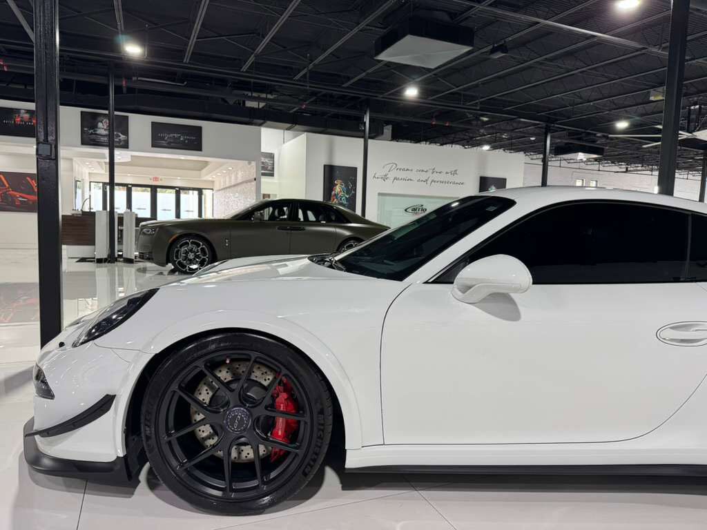 2014 Porsche 911 GT3 body kit, Sport Chrono, sport exhaust system, PDLS AND MUCH MORE!! Fort Lauderdale FL