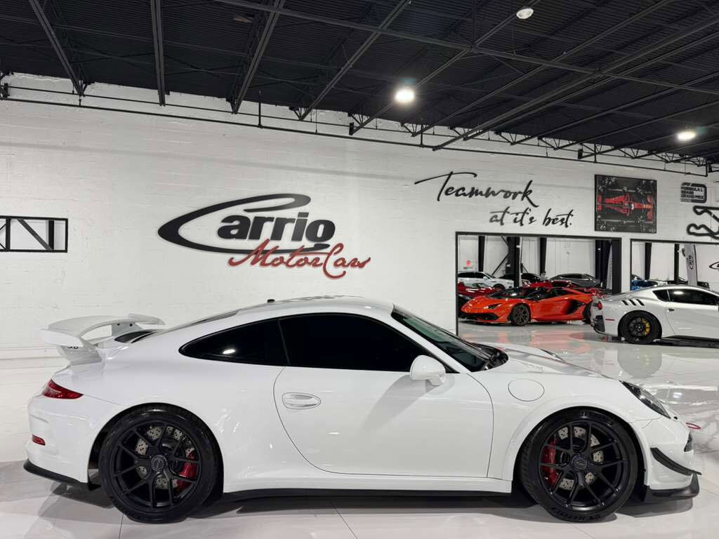 2014 Porsche 911 GT3 body kit, Sport Chrono, sport exhaust system, PDLS AND MUCH MORE!! Fort Lauderdale FL