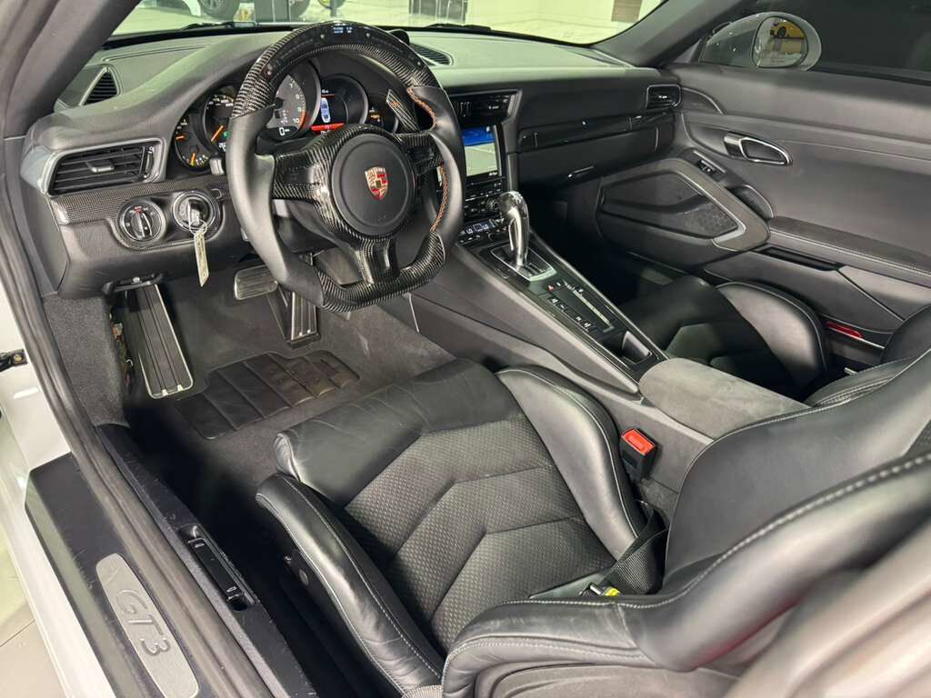 2014 Porsche 911 GT3 body kit, Sport Chrono, sport exhaust system, PDLS AND MUCH MORE!! Fort Lauderdale FL