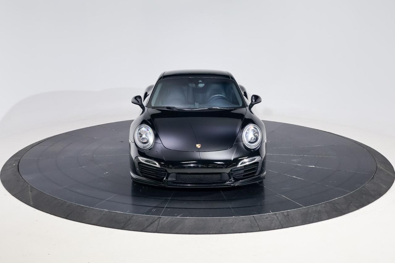2014 Porsche 911 Turbo S