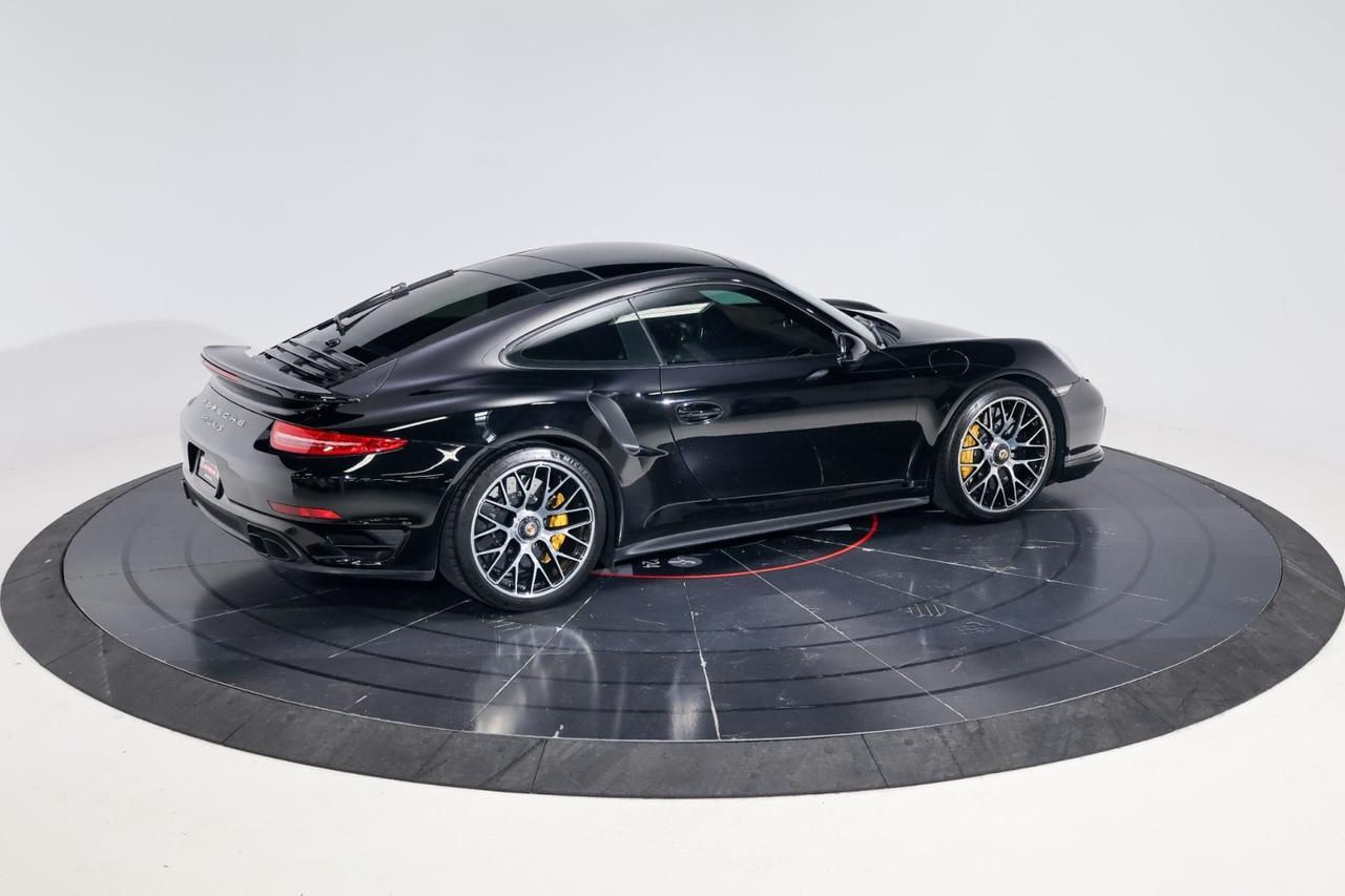 2014 Porsche 911 Turbo S