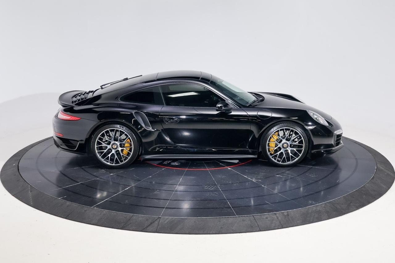 2014 Porsche 911 Turbo S