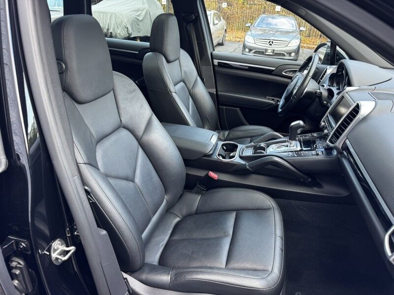 2014 Porsche Cayenne  Willow Grove PA