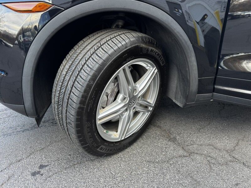 2014 Porsche Cayenne  Willow Grove PA