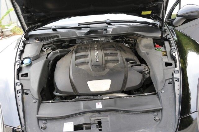 2014 Porsche Cayenne 3.0L V6 TDi Turbo Diesel AWD Knoxville TN