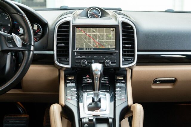 2014 Porsche Cayenne Diesel Platinum Edition 4dr SUV Chicago IL