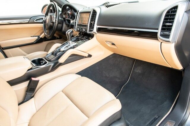2014 Porsche Cayenne Diesel Platinum Edition 4dr SUV Chicago IL