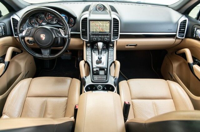 2014 Porsche Cayenne Diesel Platinum Edition 4dr SUV Chicago IL