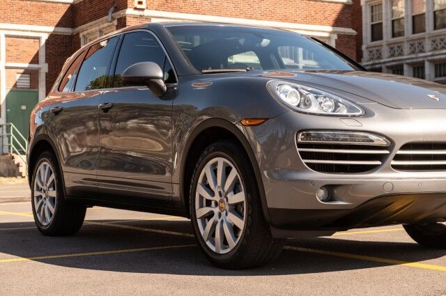 2014 Porsche Cayenne Diesel Platinum Edition 4dr SUV Chicago IL