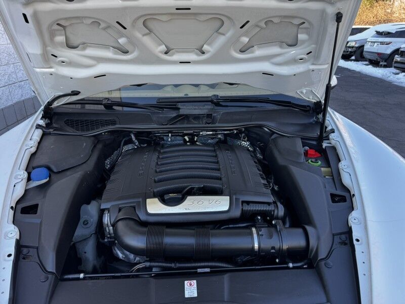 2014 Porsche Cayenne Platinum Edition Willow Grove PA