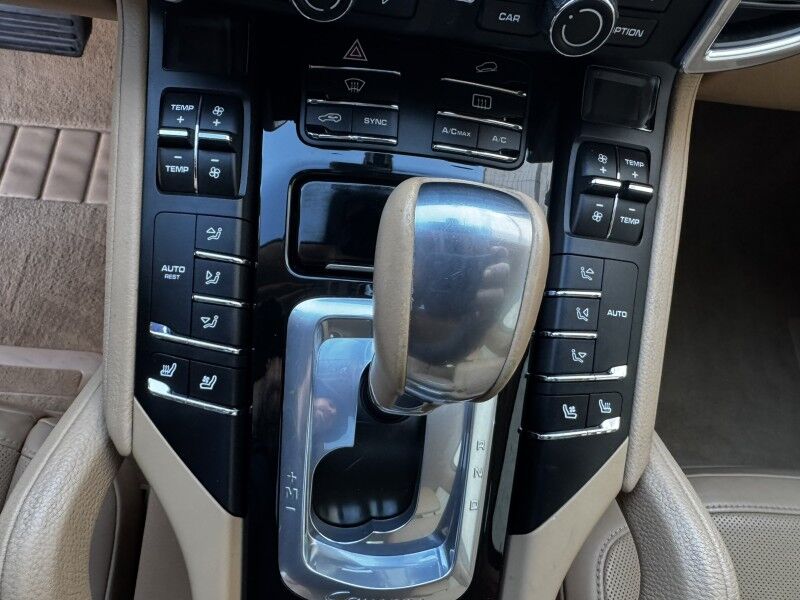 2014 Porsche Cayenne Platinum Edition Willow Grove PA