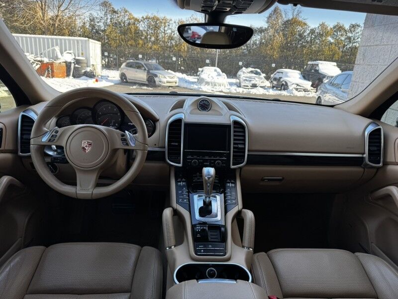 2014 Porsche Cayenne Platinum Edition Willow Grove PA