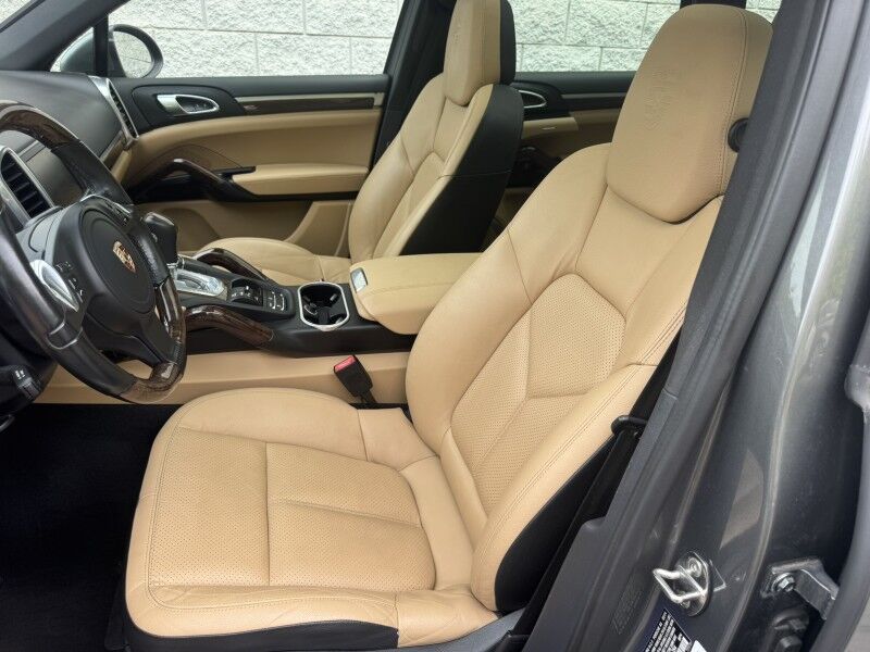 2014 Porsche Cayenne Platinum Edition Willow Grove PA