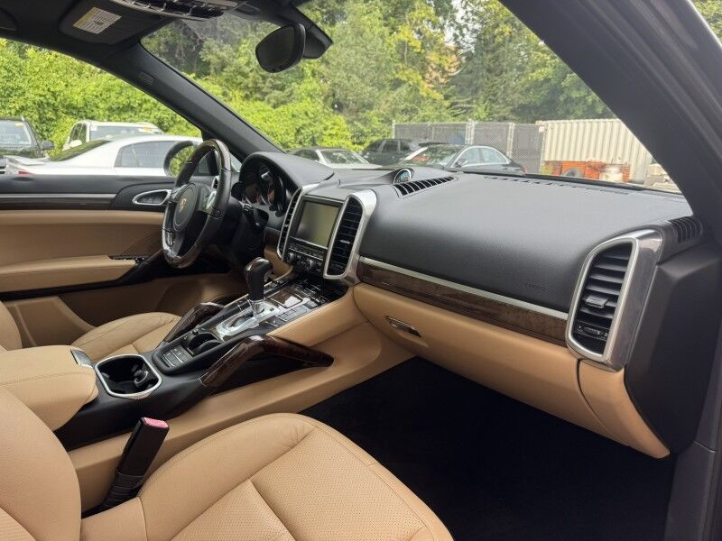 2014 Porsche Cayenne Platinum Edition Willow Grove PA