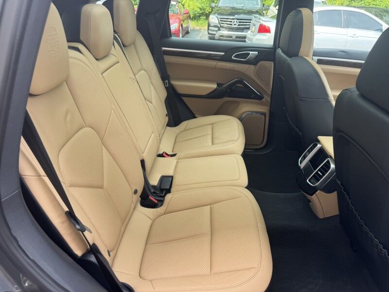 2014 Porsche Cayenne Platinum Edition Willow Grove PA