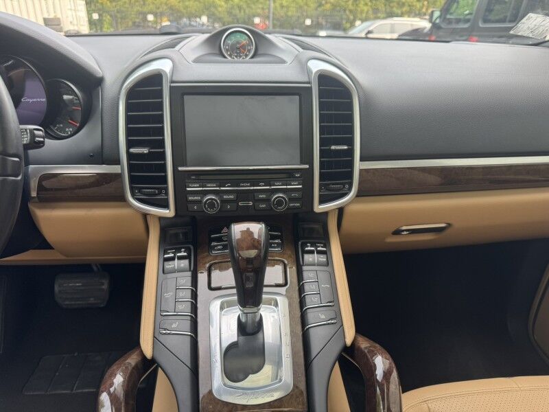 2014 Porsche Cayenne Platinum Edition Willow Grove PA