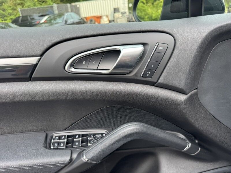2014 Porsche Cayenne S Willow Grove PA