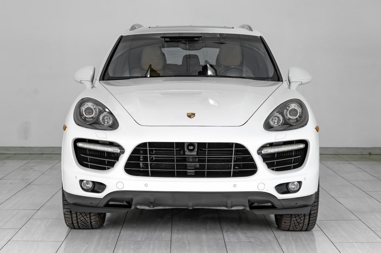 2014 Porsche Cayenne TURBO AWD NAVIGATION SUNROOF LEATHER HEATED SEATS REAR CAMERA POWER LIFTGATE