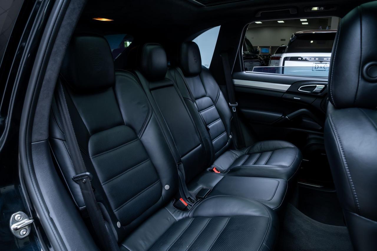 2014 Porsche Cayenne Turbo Sport Chrono Package Comfort Plus Package Portland OR