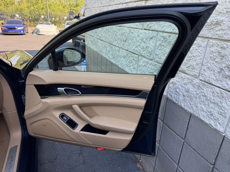 2014 Porsche Panamera Willow Grove PA