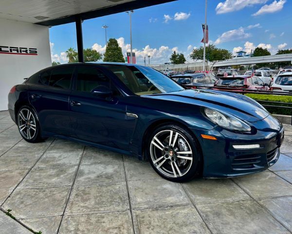 2014 Porsche Panamera 4 Houston TX