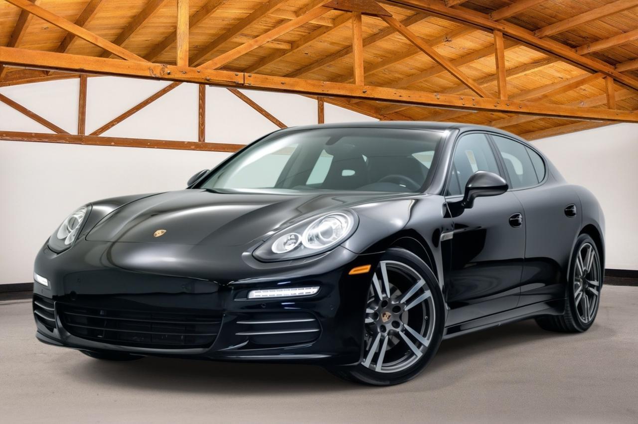 2014 Porsche Panamera 4