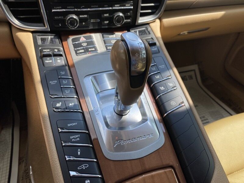 2014 Porsche Panamera S Bristol  PA