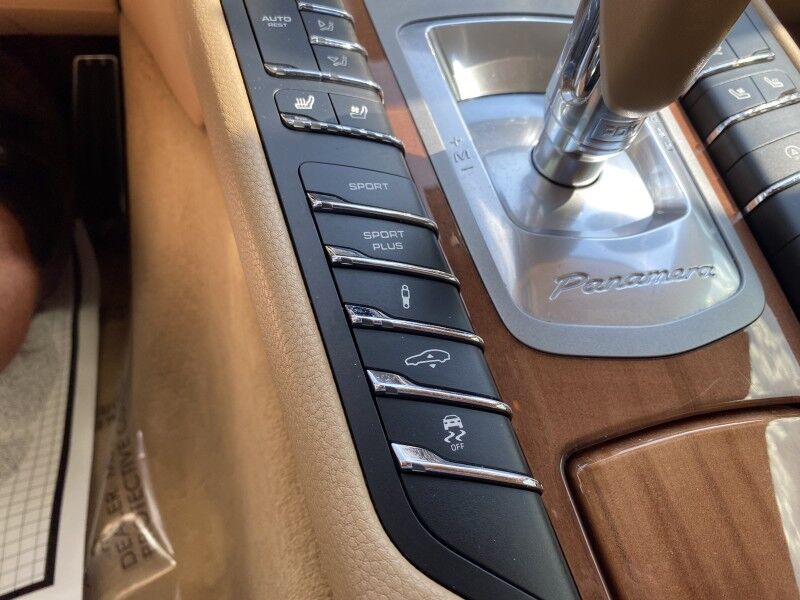 2014 Porsche Panamera S Bristol  PA